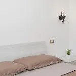 Sentiti A Casa -