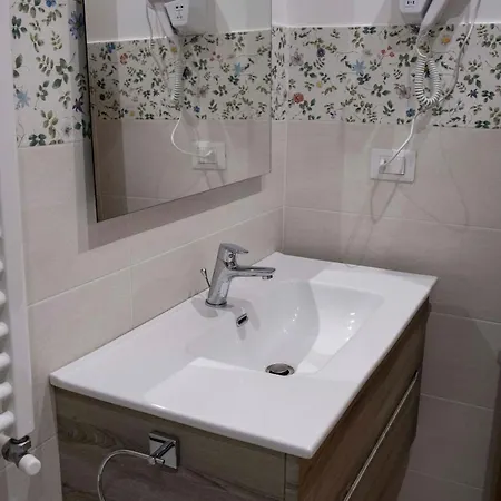 Sentiti A Casa Bed & Breakfast *
