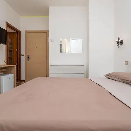Sentiti A Casa - Bed and Breakfast