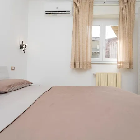 Bed & Breakfast Sentiti A Casa -